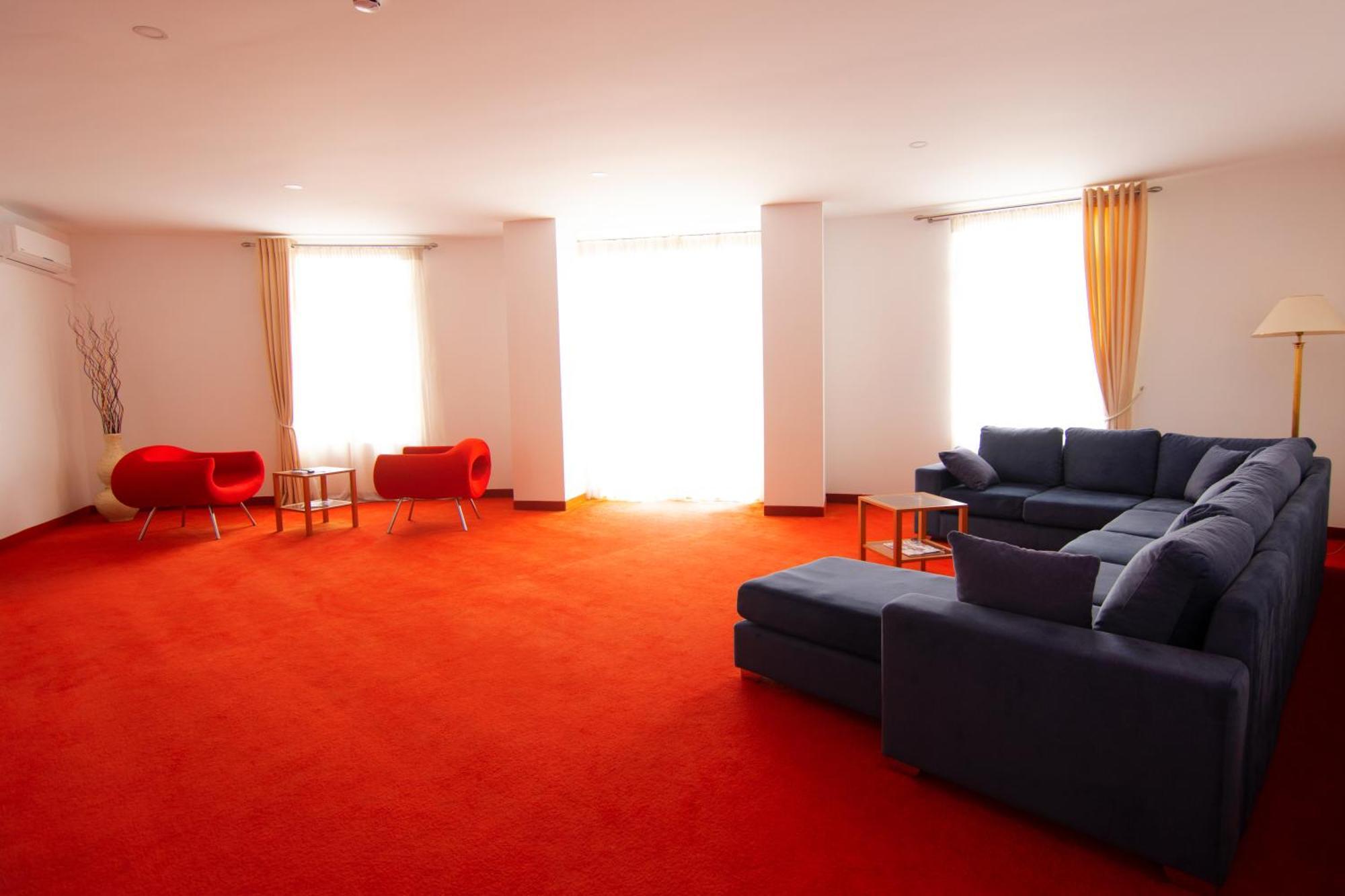 Chateau Linza Resort Tirana Buitenkant foto